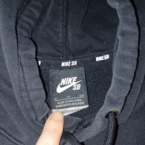 Nike Skateboarding‎ Y2K Distressed Hoodie - Picture 8 of 8